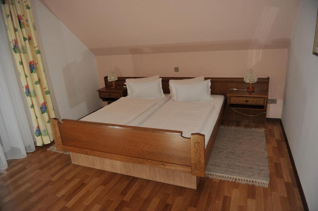 Gasthaus - Gaestehaus Schusterbauer Rein Cameră foto